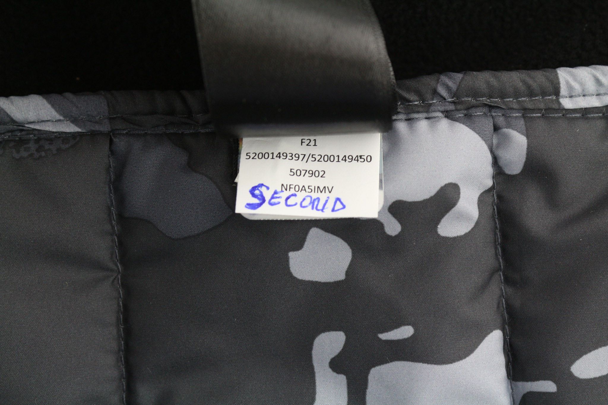 The North Face NEW WADDED XS Insulation Quilted Camouflage Waistcoat 82287 Size US M / EU 48-50 / 2 - 10 Thumbnail