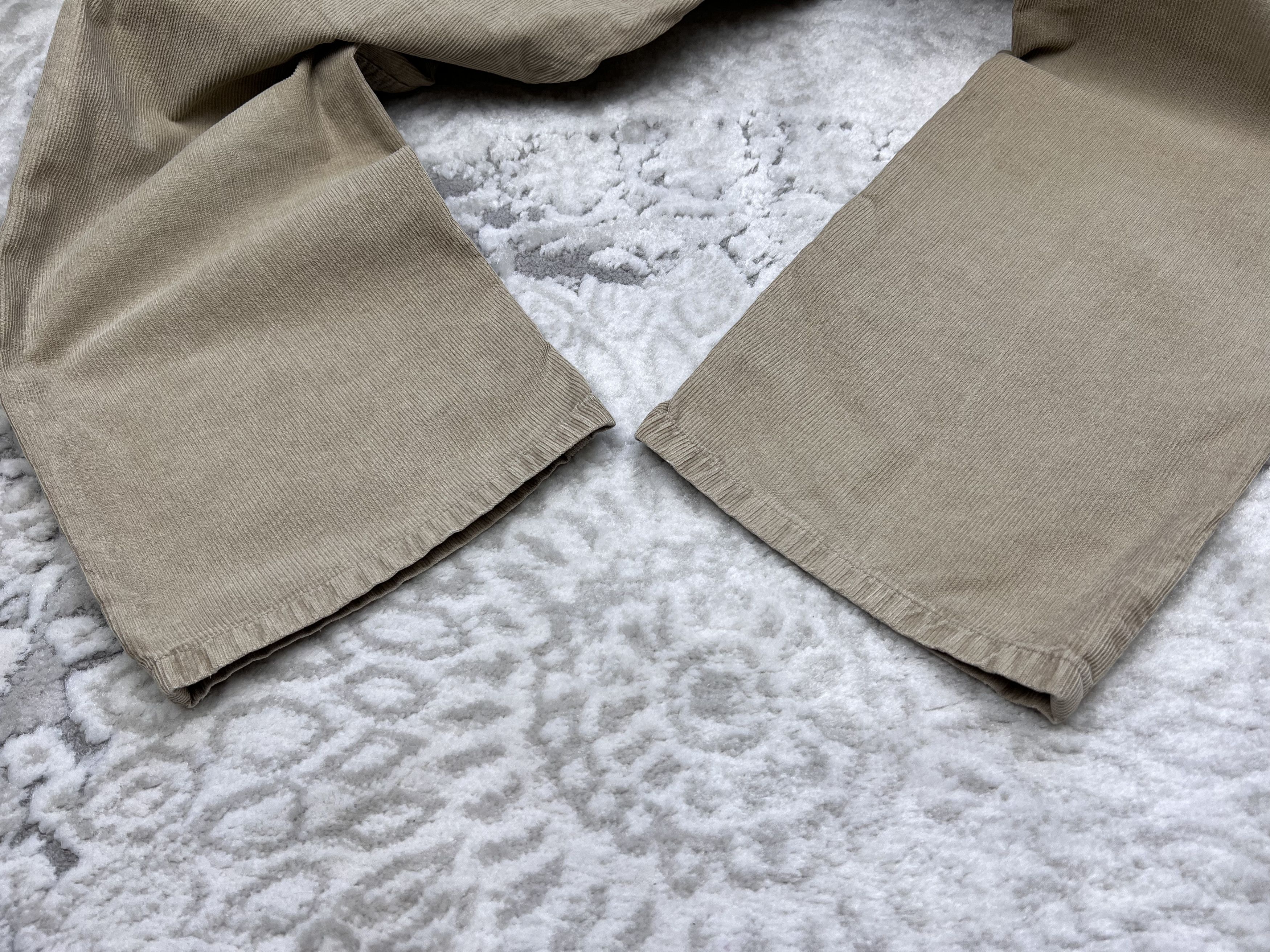 Tommy Hilfiger Tommy Hilfiger Midtown Corduroy Pants Beige W31 Size US 31 - 18 Thumbnail