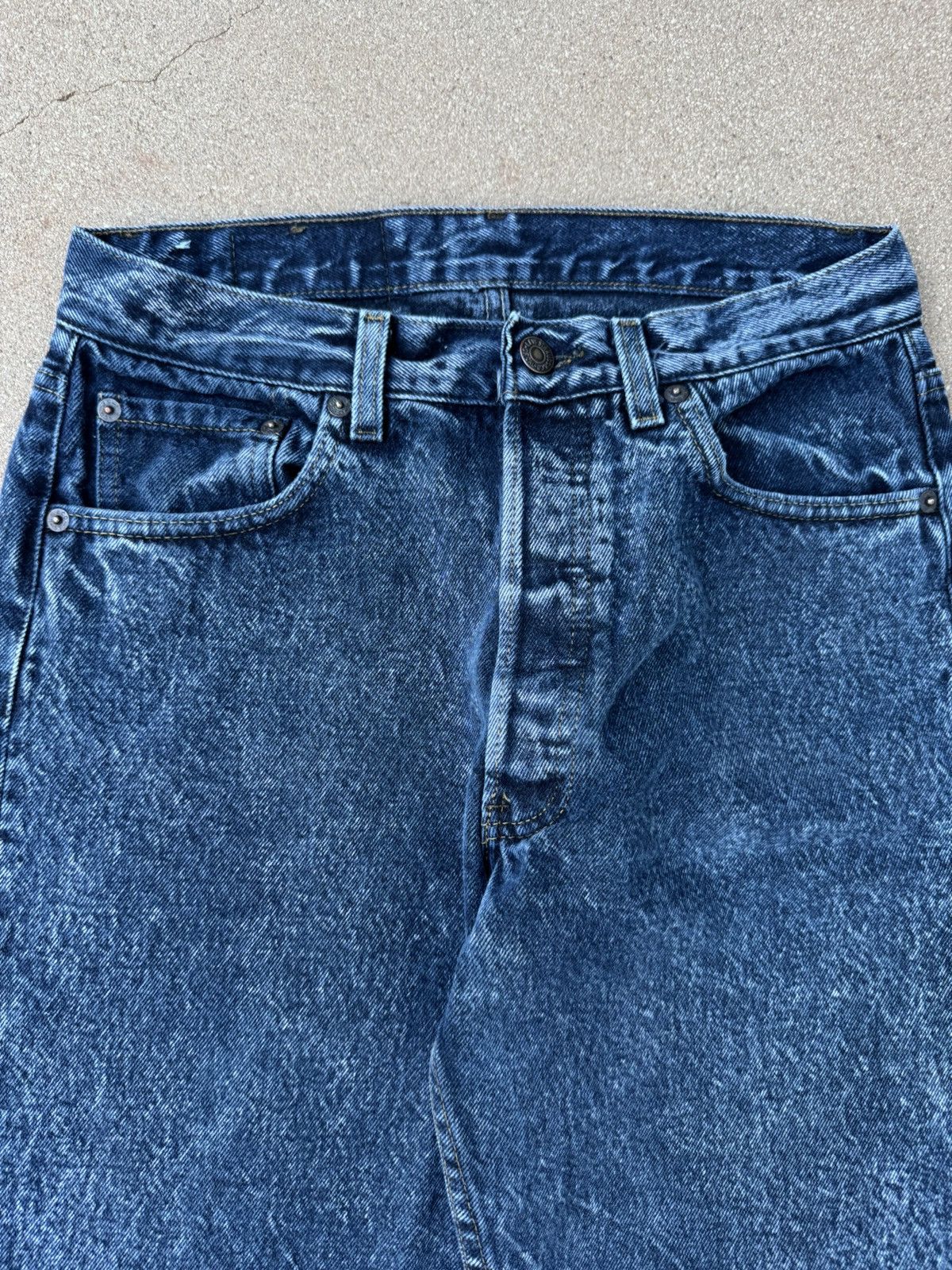 Levi's Vtg 80s Levi’s 501xx Buttonfly Black Acid Wash Jeans 29x30 Size US 29 - 4 Thumbnail