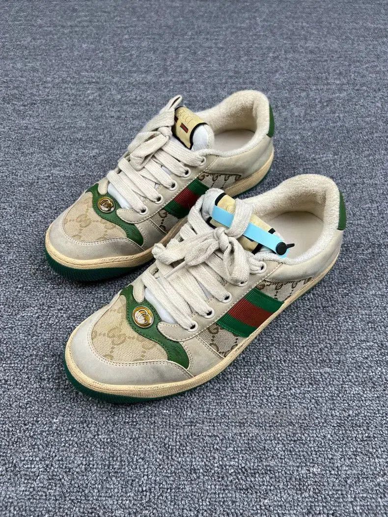 Gucci Gucci Distressed Low-Top Sneakers. Size US 7.5 / EU 40-41 - 1 Thumbnail
