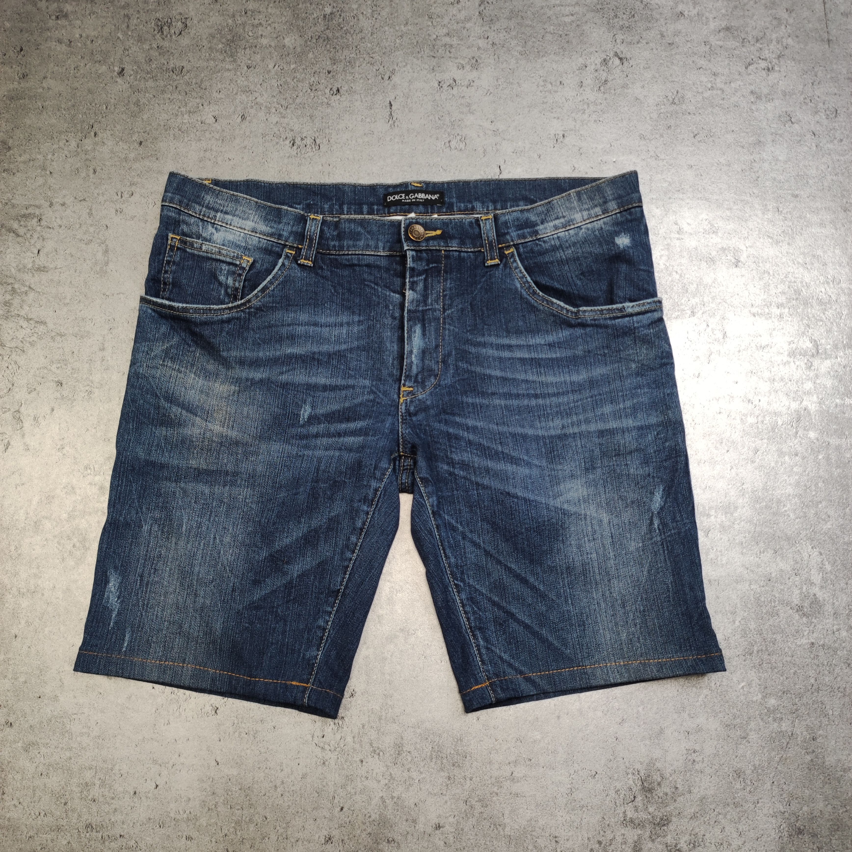 Dolce & Gabbana Dolce & Gabbana Classic Back Pocket Logo Denim Skinny Shorts Size US 34 / EU 50 - 3 Thumbnail