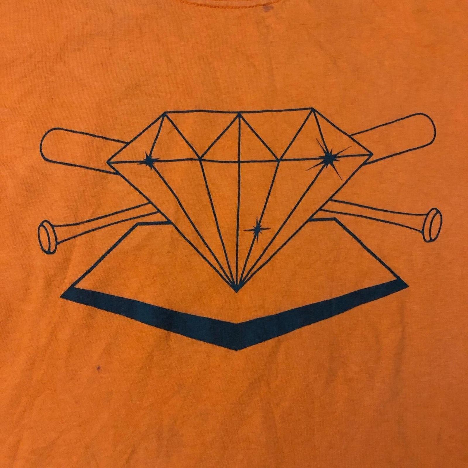 Gildan Men’s Orange Diamond Baseball Bat Graphic Tee Size US L / EU 52-54 / 3 - 3 Thumbnail