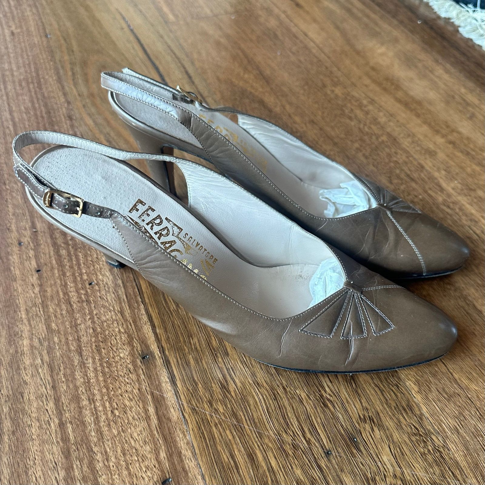 Salvatore Ferragamo Ferragamo brown leather pumps size 9.5 Size US 9.5 / IT 39.5 - 1 Thumbnail