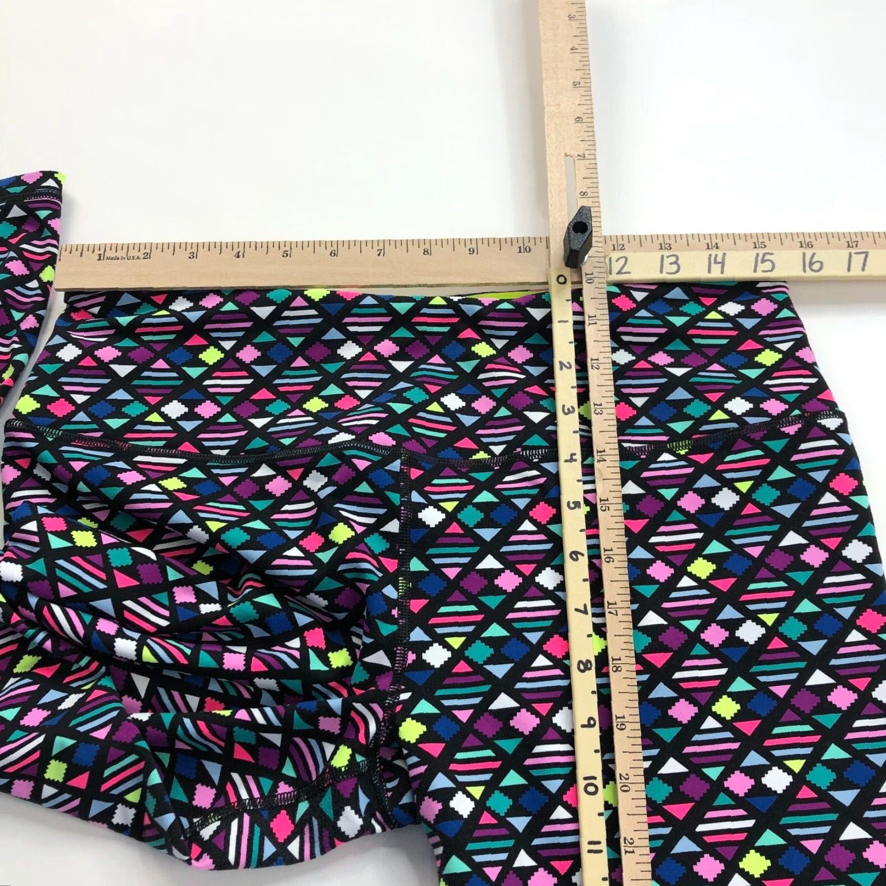 Victoria's Secret Victoria's Secret Capri Leggings Large Womens Multicolor Capris Knitting Worn Once Activewear Size 36" / US 14 / IT 50 - 5 Thumbnail