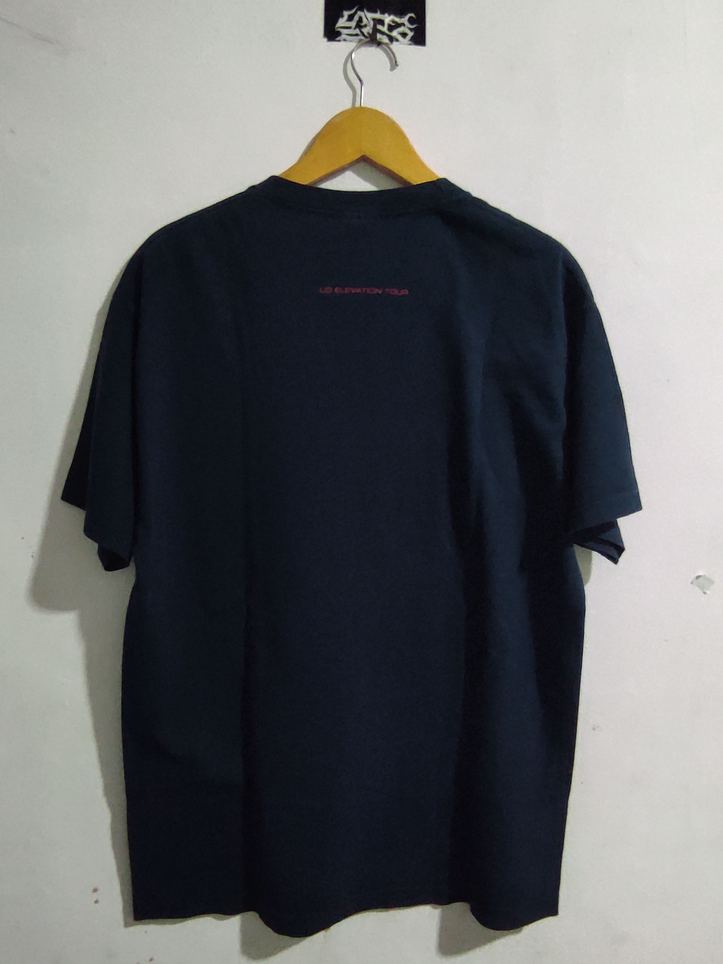 Band Tees × Vintage Vintage U2 "Elevation Tour" Size US L / EU 52-54 / 3 - 6 Thumbnail