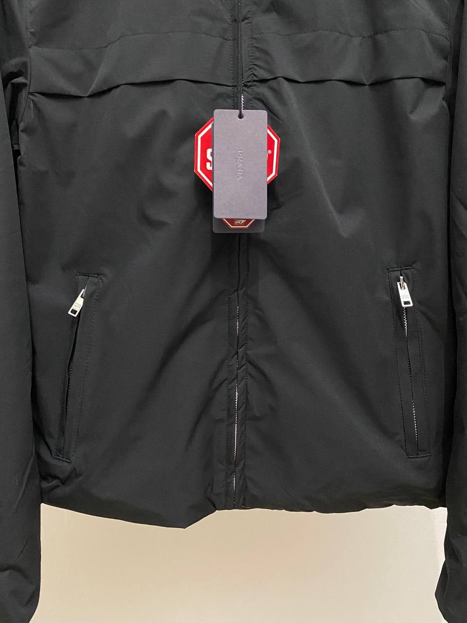 Prada Prada Tab Logo Reversible Nylon Windstopper Black Red Jacket Size US S / EU 44-46 / 1 - 7 Thumbnail