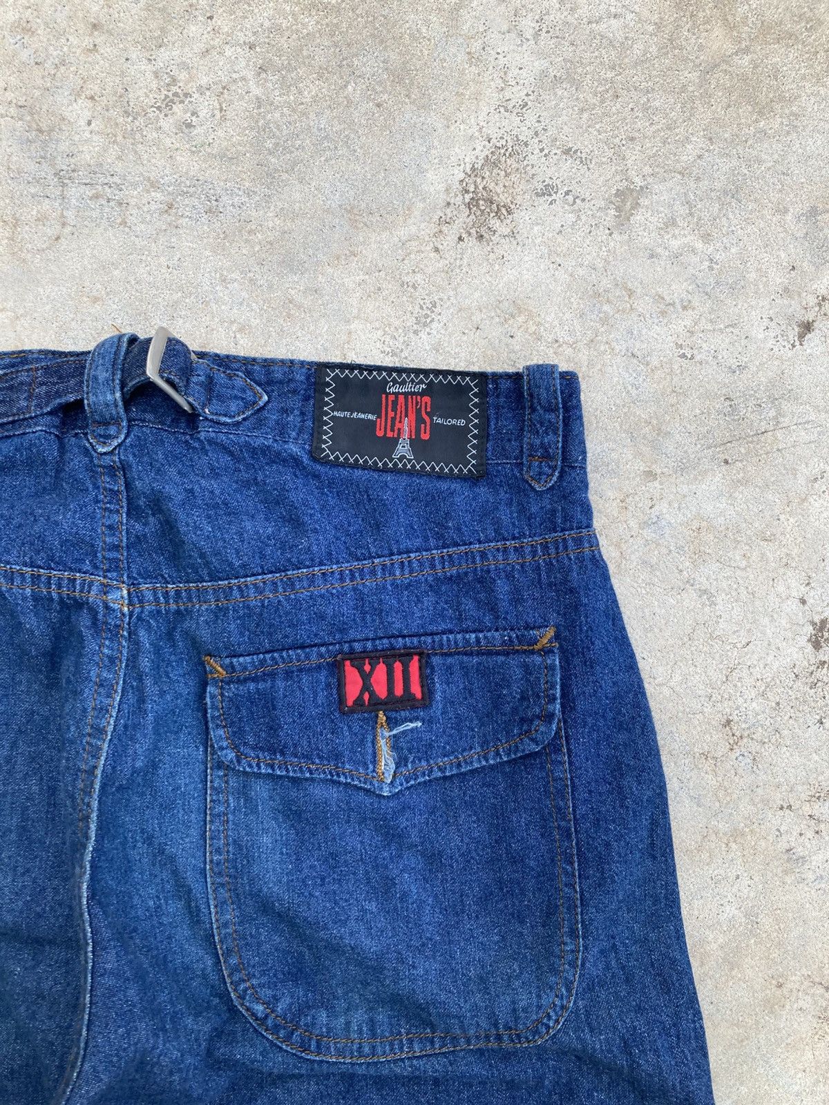 Jean Paul Gaultier Vintage 80’s Gaultier Jean’s Bucke Back Jean Paul Gaultier Size 30" / US 8 / IT 44 - 7 Thumbnail