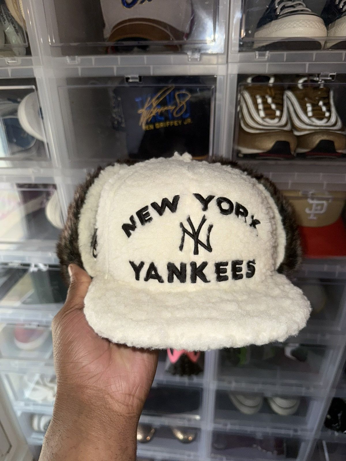 New Era × Vintage Myfitteds: New York Yankees Sherpa Dog Ears Size ONE SIZE - 1 Thumbnail