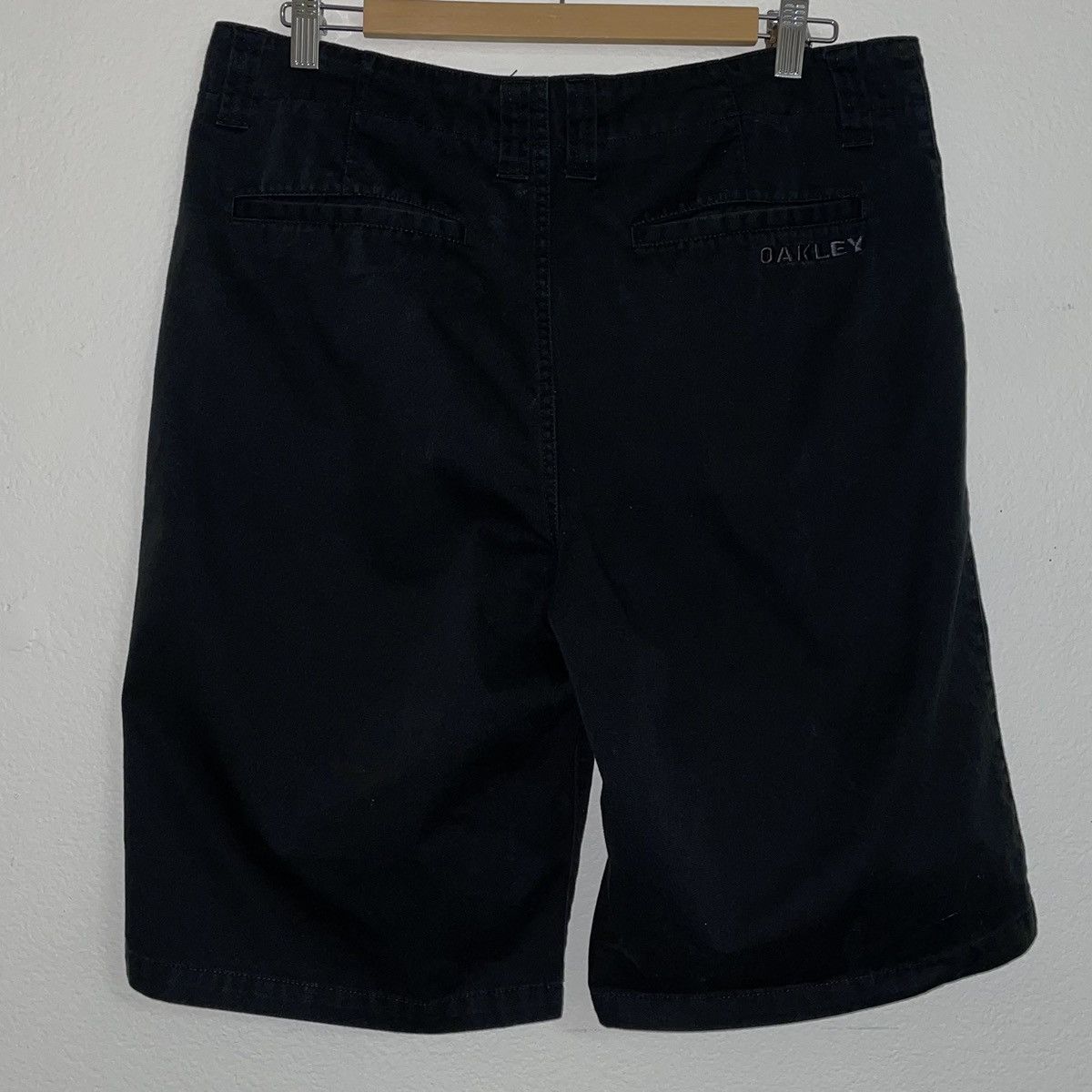 Oakley Oakley Black Shorts Size US 34 / EU 50 - 4 Thumbnail