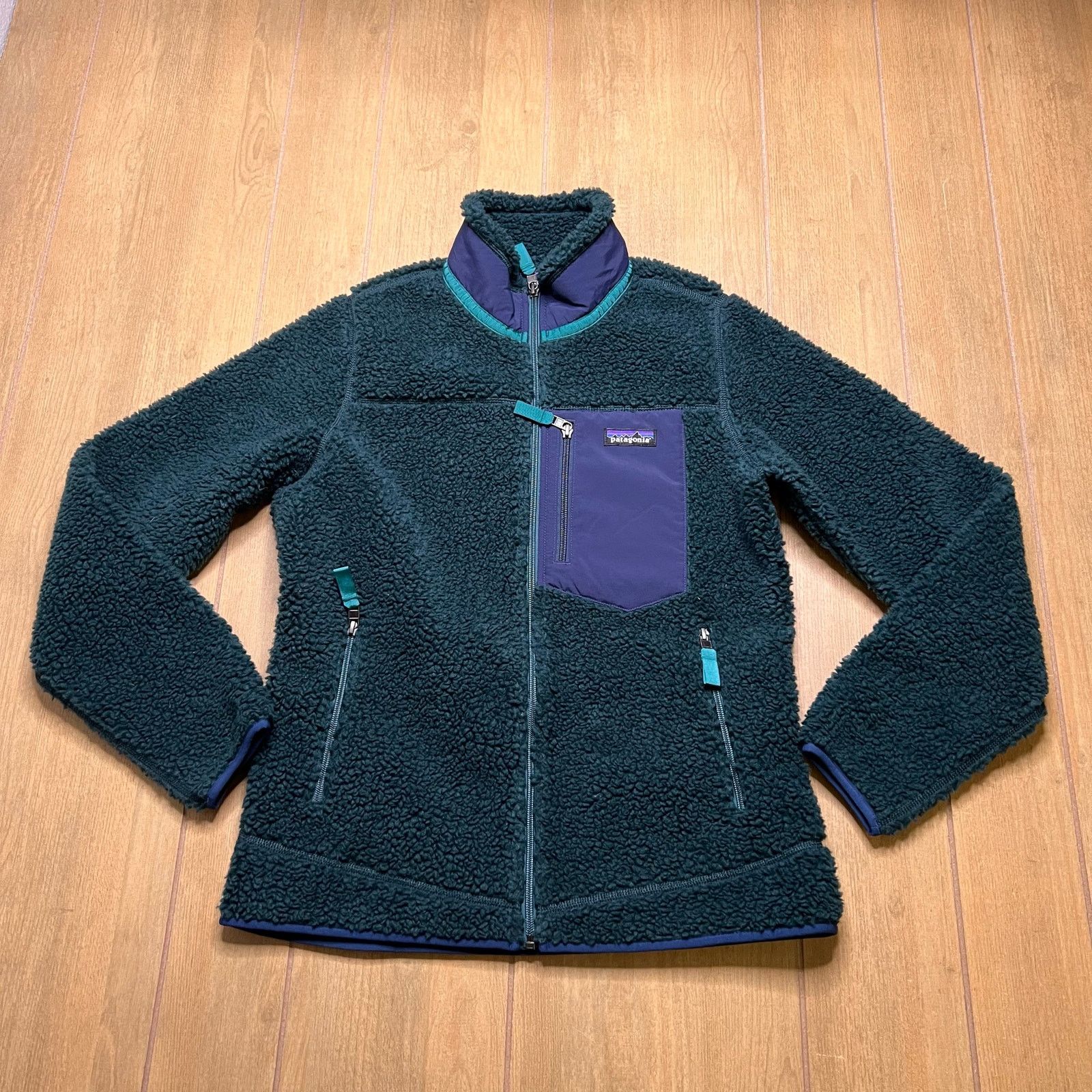 Patagonia Patagonia Women's Classic Retro-X Fleece Jacket Sz Small Size US S / EU 44-46 / 1 - 8 Thumbnail