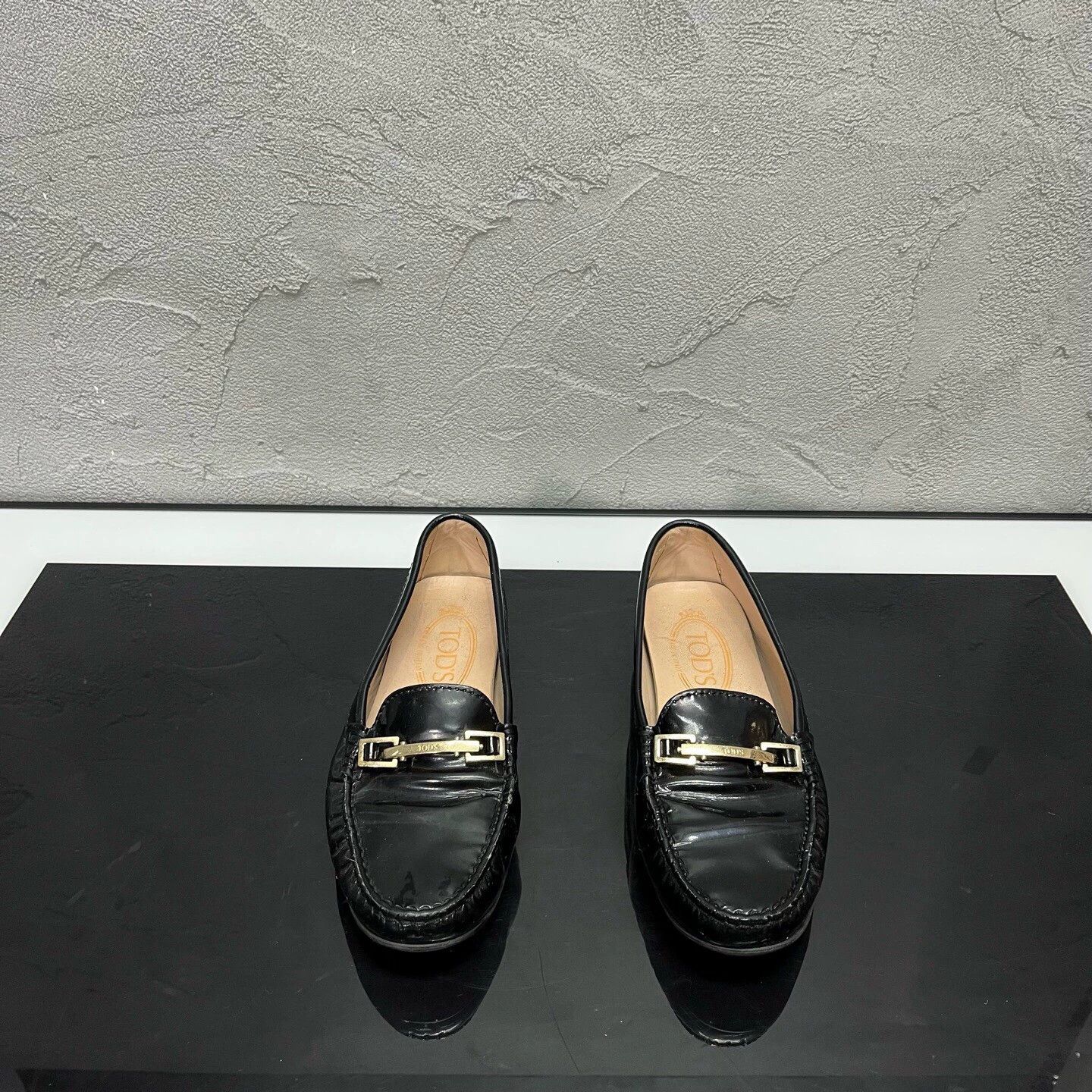 Tod's TOD'S Women's Padlock Gommino Loafers 35 98 New Size US 4 / IT 34 - 2 Thumbnail