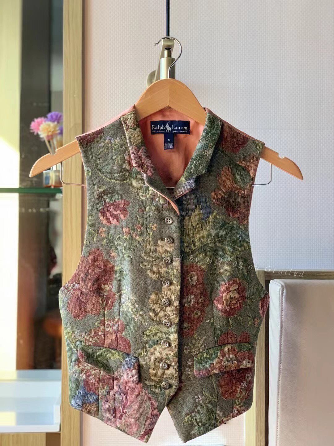 Ralph Lauren Ralph Lauren Vintage Jacquard Vest Size M / US 6-8 / IT 42-44 - 1 Thumbnail