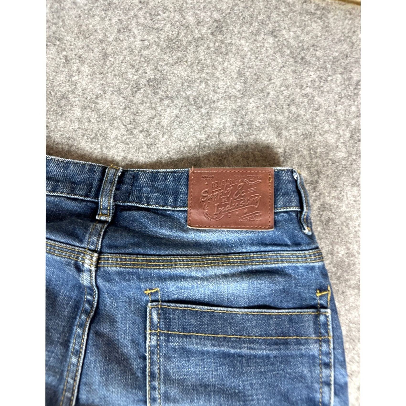 Vintage VINTAGE Supply & Industry Denim Slim Jeans Mens 28x26 Blue Button Fly Slim Skinny 5-Pocket Design Inseam 26 Size US 28 / EU 44 - 7 Thumbnail