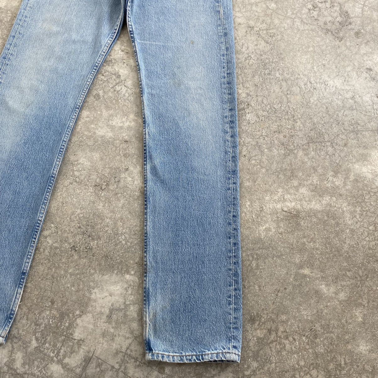Levi's Size 28x33 Vintage 90’s Levis 501 Light Blue Jeans Size US 28 / EU 44 - 6 Thumbnail