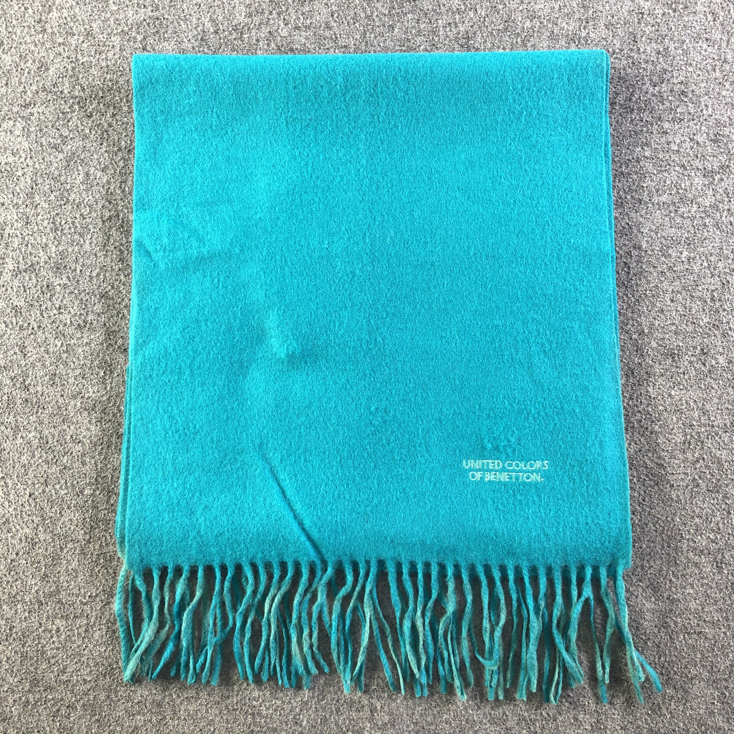 United Colors Of Benetton United Colors Of Benetton Scarf / Muffler / Neckwear Size ONE SIZE - 6 Thumbnail