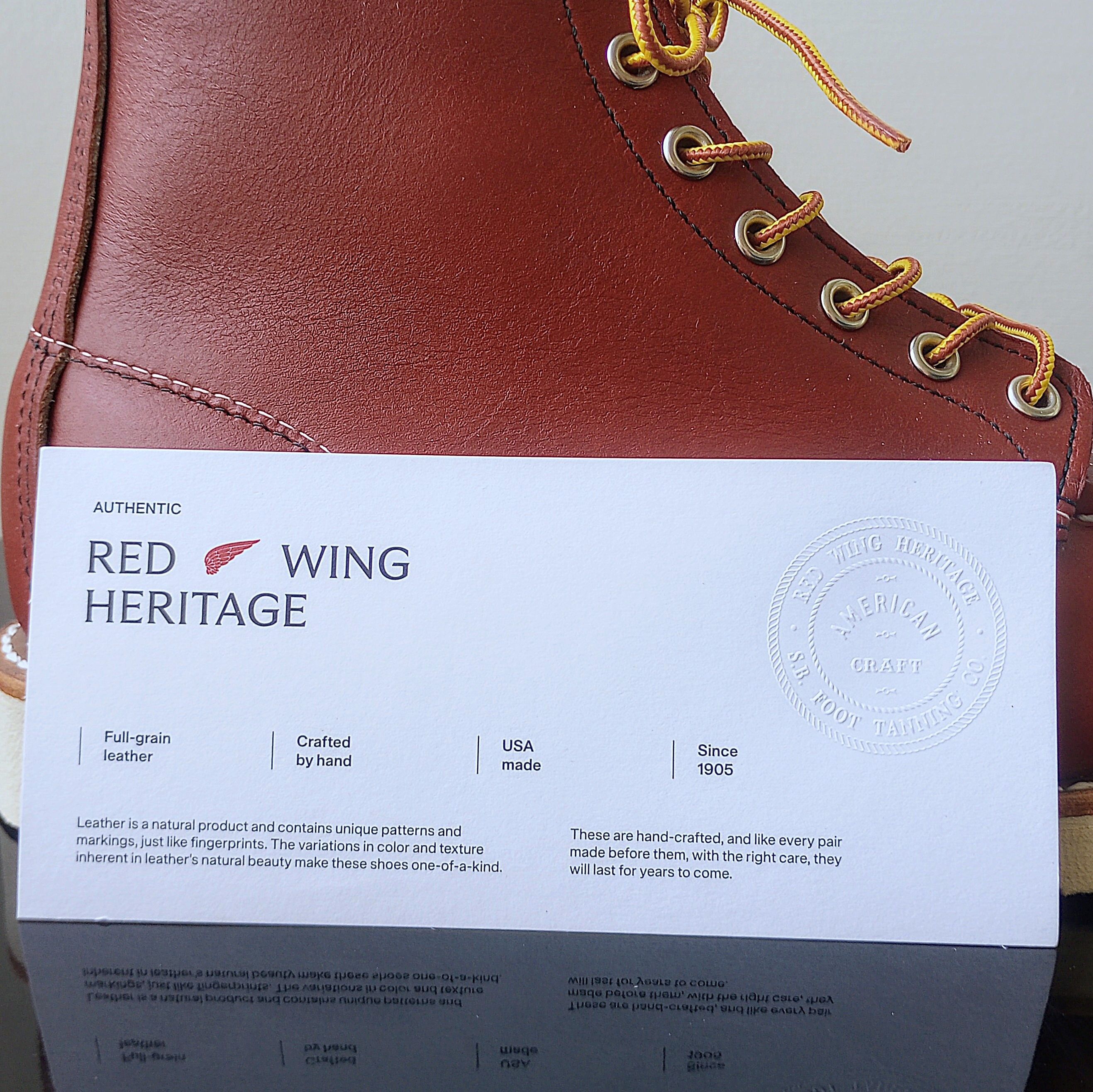 Red Wing Red Wing Heritage Men Classic Moc in Oro Russet-Made in USA Size US 8 / EU 41 - 11 Thumbnail