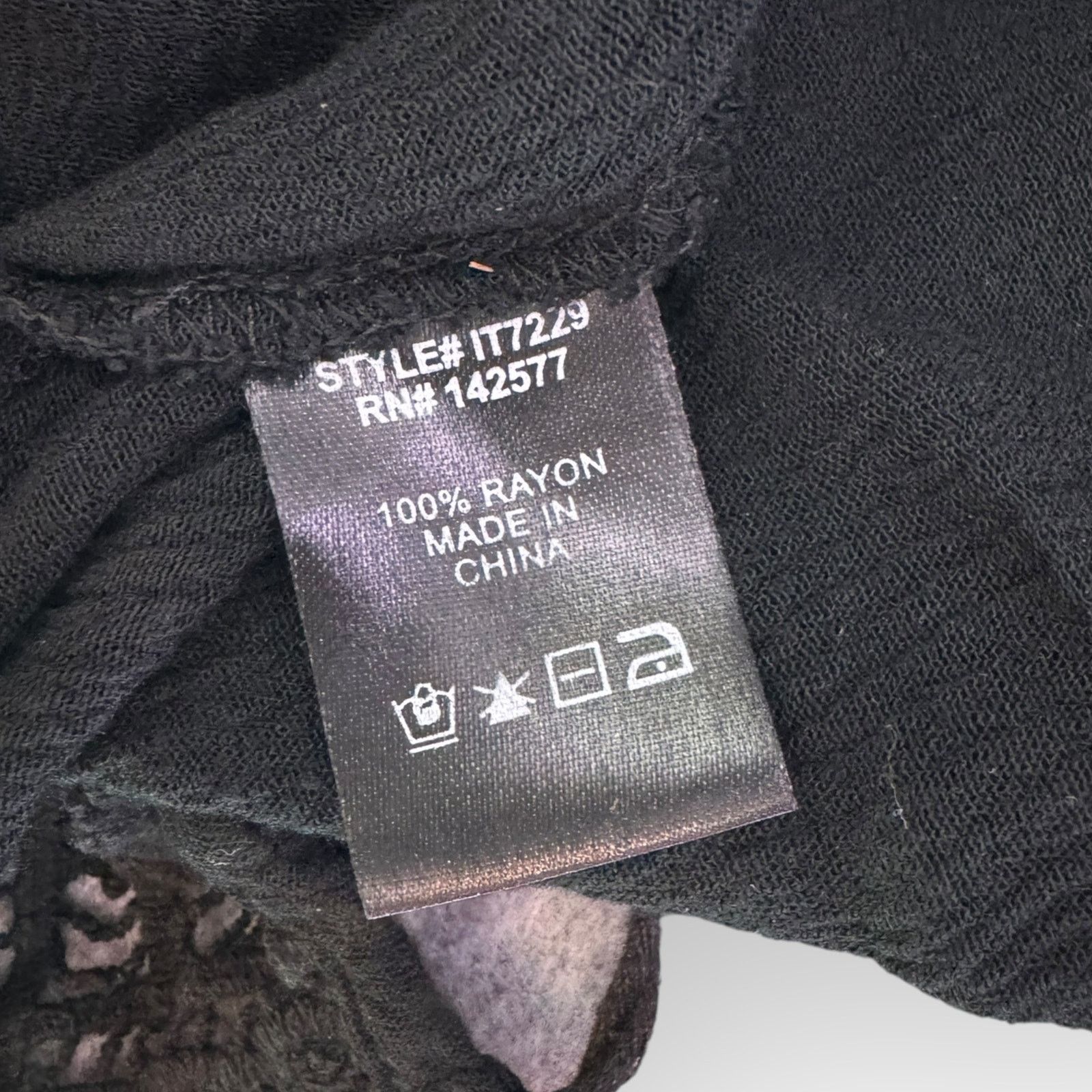 Other Iris Black Off Shoulder Crop Top Puff Sleeve Ruched Sz S Size S / US 4 / IT 40 - 7 Thumbnail