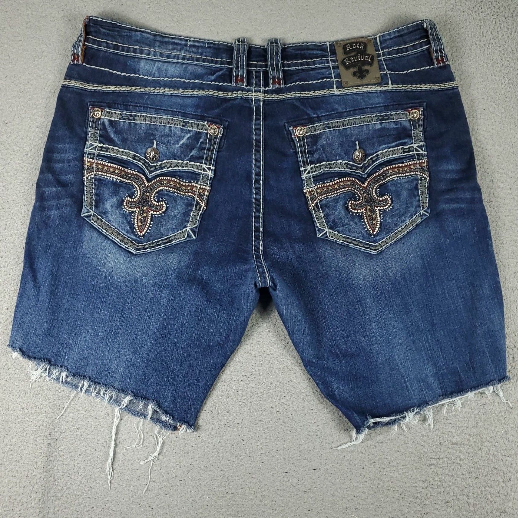 Vintage Rock Revival Bermuda Shorts Mens Size 44 Blue Denim Cut Off Regular Fit Size US 44 / EU 60 - 7 Thumbnail