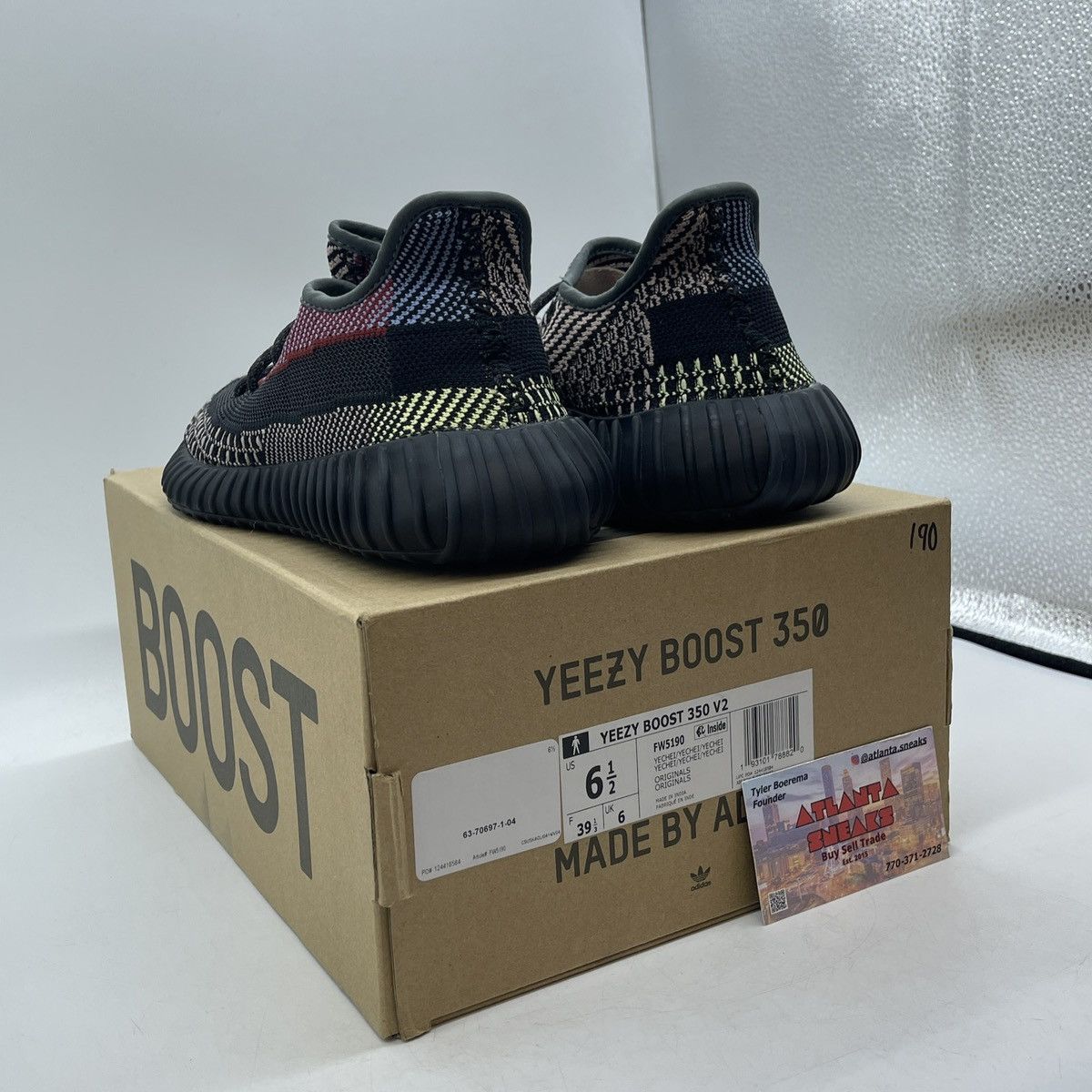 Adidas Yeezy boost 350 yecheil non reflective Size US 6.5 / EU 39-40 - 4 Thumbnail