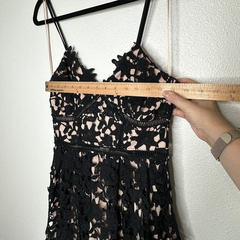 Other Aqua Black Lace Overlay Tan Lining Cami Midi Dress SM Size S / US 4 / IT 40 - 14 Thumbnail