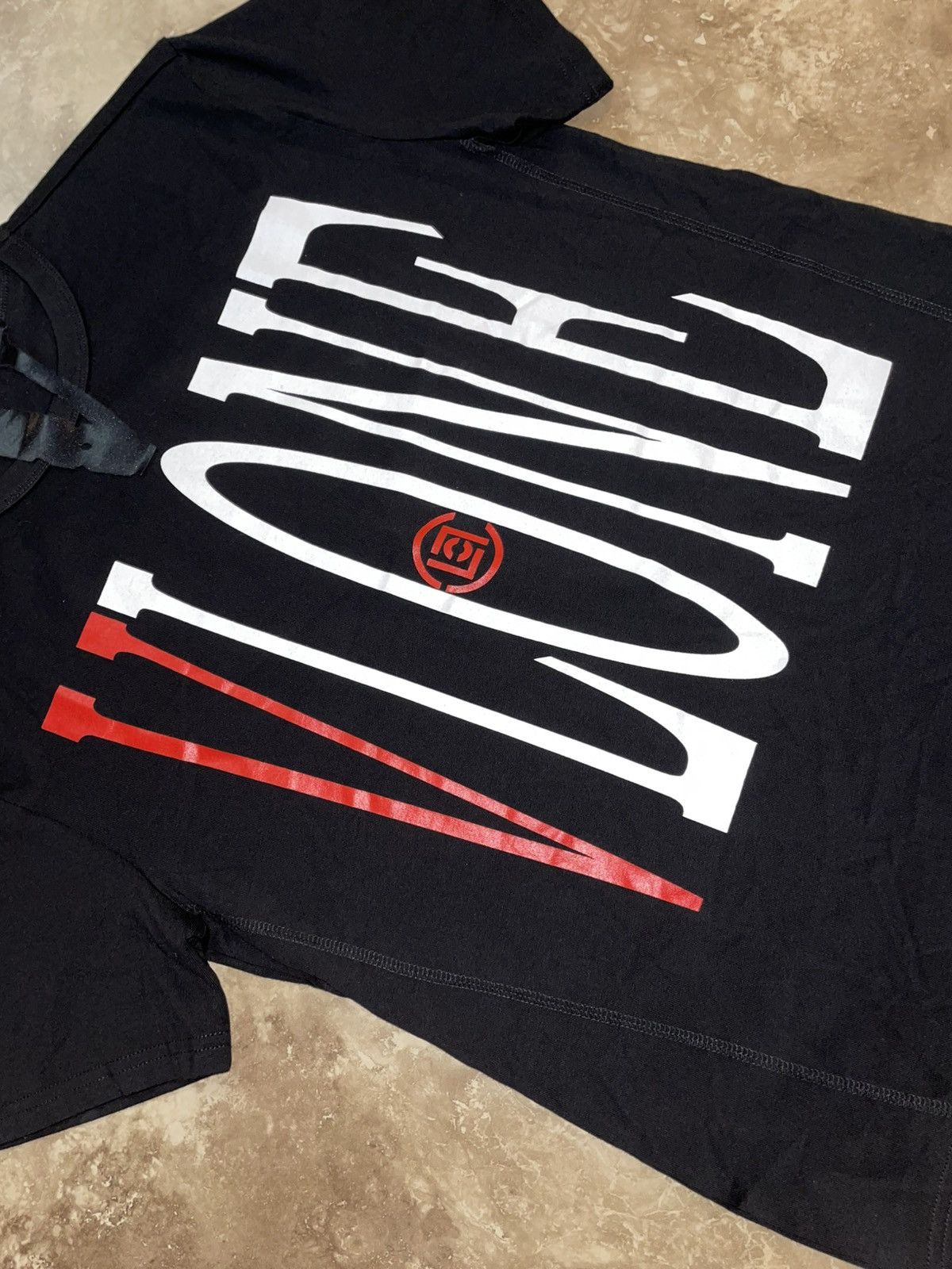 CLOT × Vlone Vlone X Clot Dragon Tee Black/Red Size Small Size US S / EU 44-46 / 1 - 3 Thumbnail