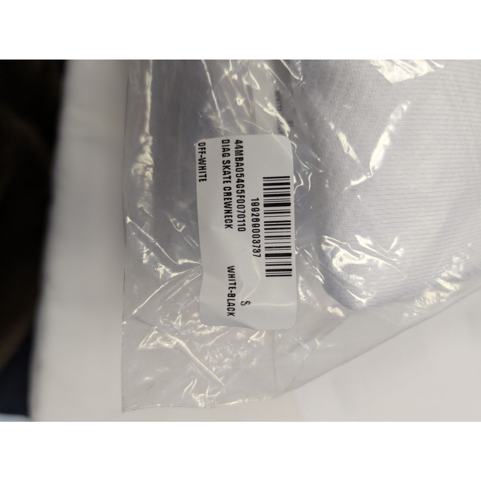 Off-White o1rshd1 Diag Skate Crewneck Sweatshirt in White / Black Size US S / EU 44-46 / 1 - 23 Thumbnail