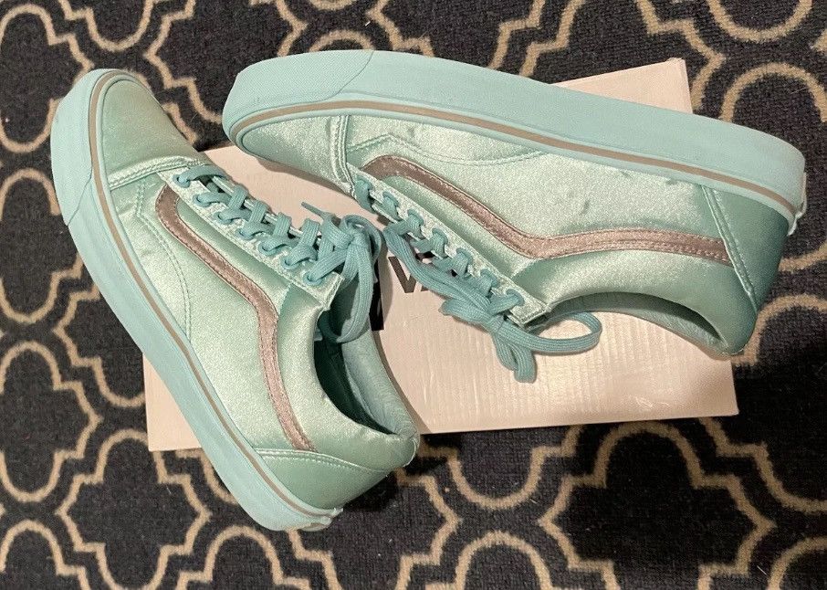 Opening Ceremony × Vans Vans Old Skool Opening Ceremony Satin Size 9.5 Worn Once Size US 9.5 / EU 42-43 - 7 Thumbnail