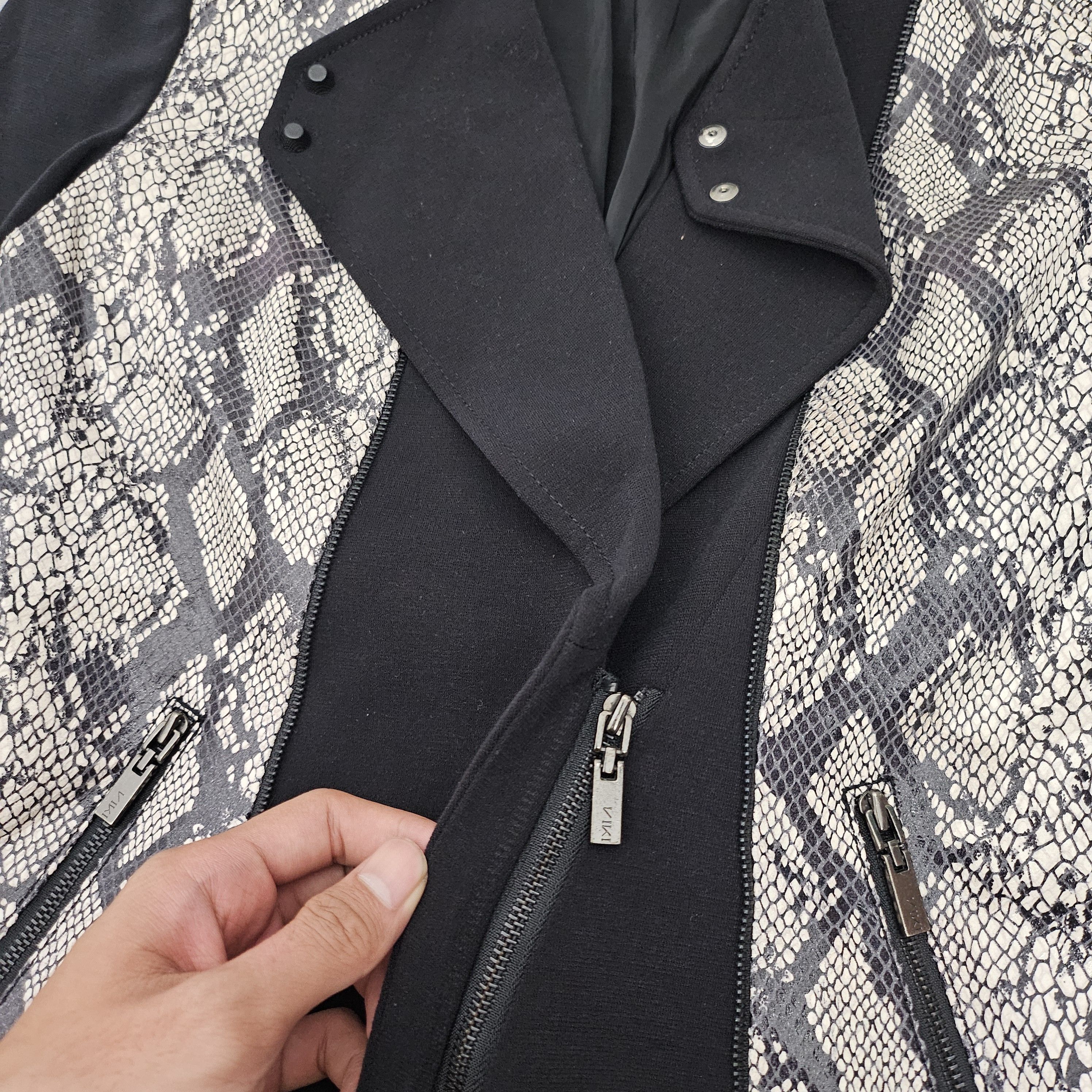 Japanese Brand Viki hybrid snakeskin blazer Size 36S - 3 Thumbnail