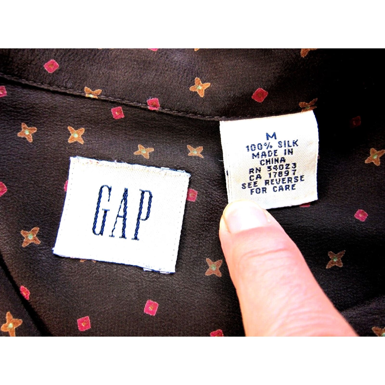 Gap GAP Blouse 100% Silk Brown Star Polka Dot Collar Button Down Long Sleeve Medium Women Adult Regular Shirt Womens Size M / US 6-8 / IT 42-44 - 5 Thumbnail