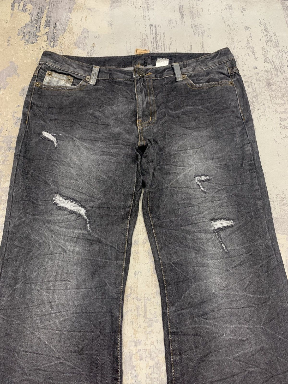 If Six Was Nine If Six Was Nine Flared Jeans Water Back Distressed Denim Size US 36 / EU 52 - 2 Thumbnail