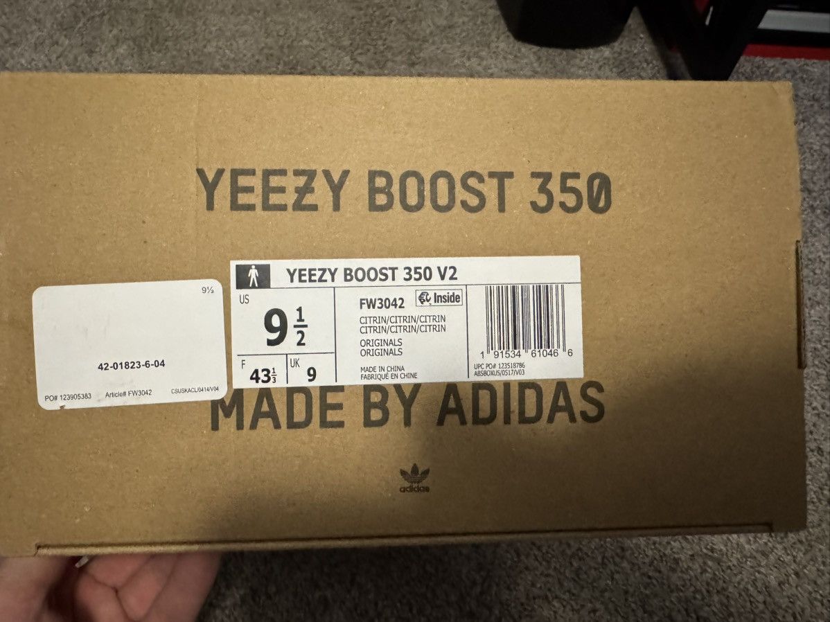 Yeezy Adidas Yeezy Boost 350 V2 “Citrin” Non Reflective Size US 9.5 / EU 42-43 - 9 Thumbnail