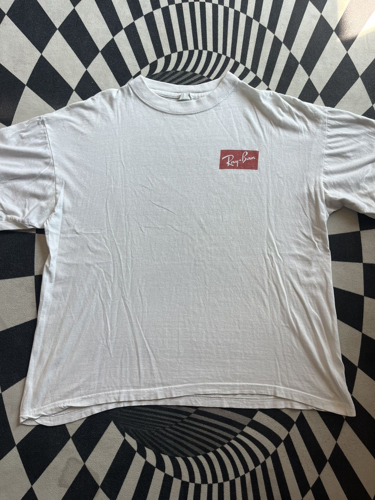 RayBan Vintage Ray-Ban I Think i’m Lucky photo Promo 90’s Tshirt Size US L / EU 52-54 / 3 - 4 Thumbnail