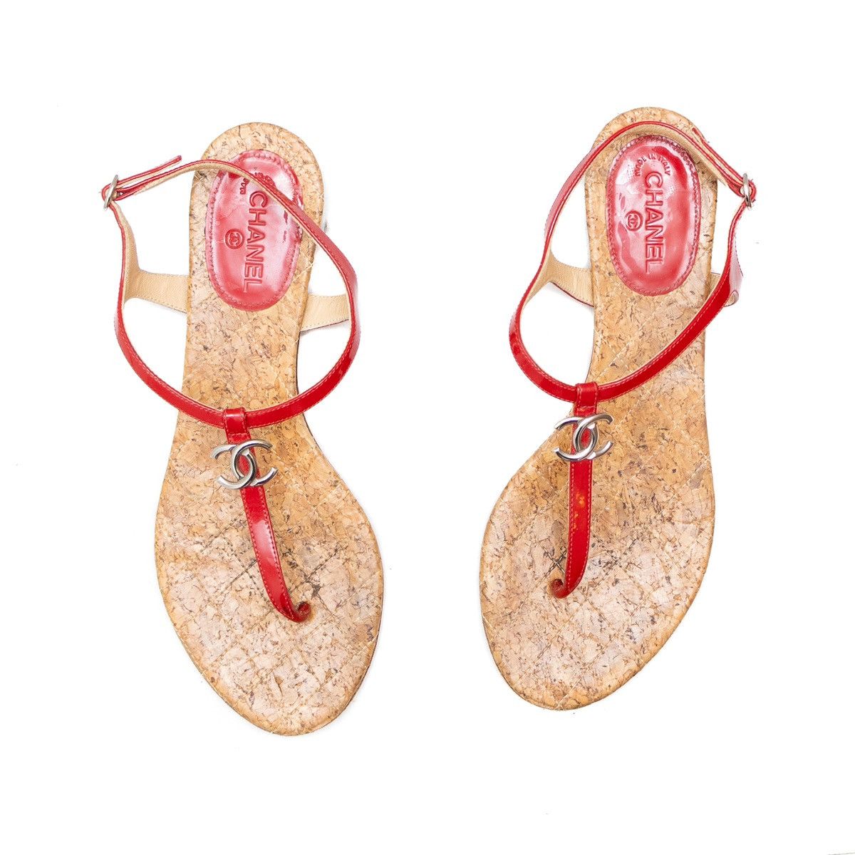 Chanel Chanel Red Patent Leather CC T-Strap Thong Flat Sandals sz7 Size US 7 / IT 37 - 6 Thumbnail