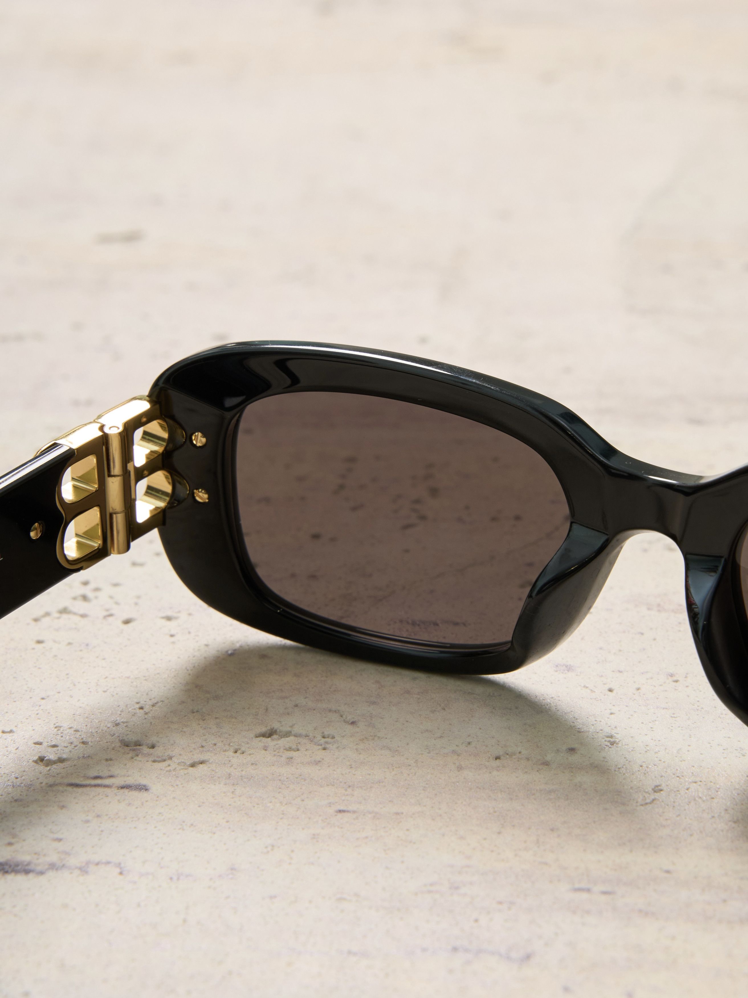 Balenciaga BALENCIAGA BB0310SK 001 Sunglasses BLACK Size ONE SIZE - 7 Thumbnail