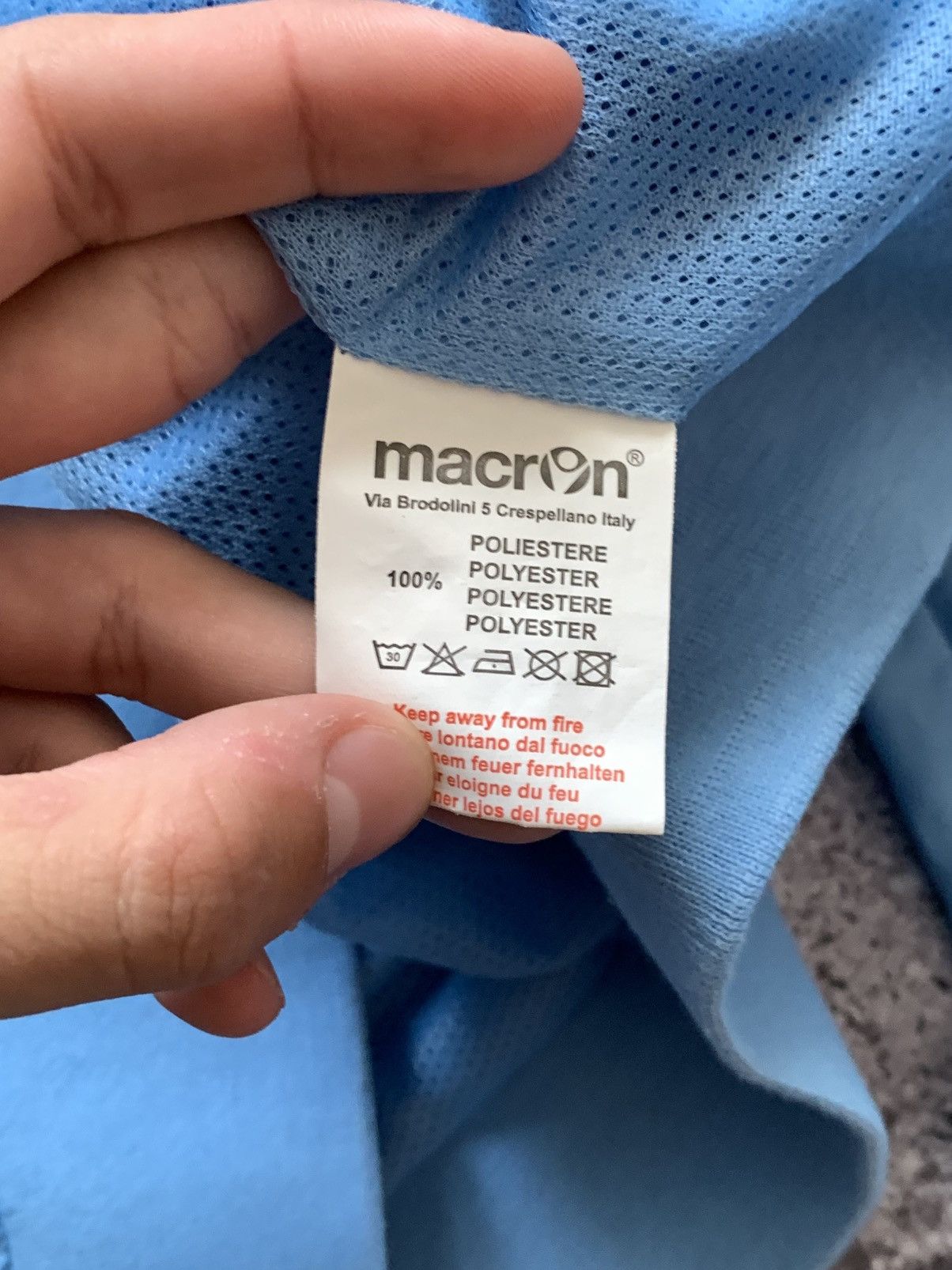 Macron 🔥MACRON ASTON VILLA VINTAGE TRAINING TRACK JACKET Size US XXL / EU 58 / 5 - 9 Thumbnail