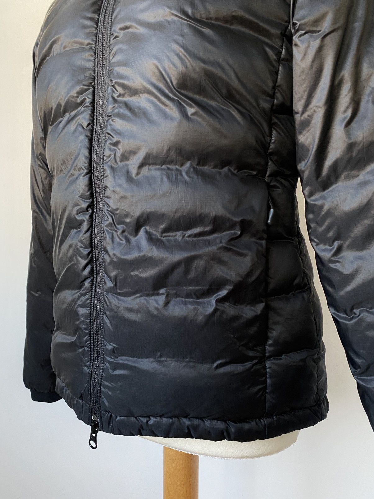 Canada Goose Canada Goose Camp White Duck Down Puffer Jacket, Size: M Size M / US 6-8 / IT 42-44 - 7 Thumbnail