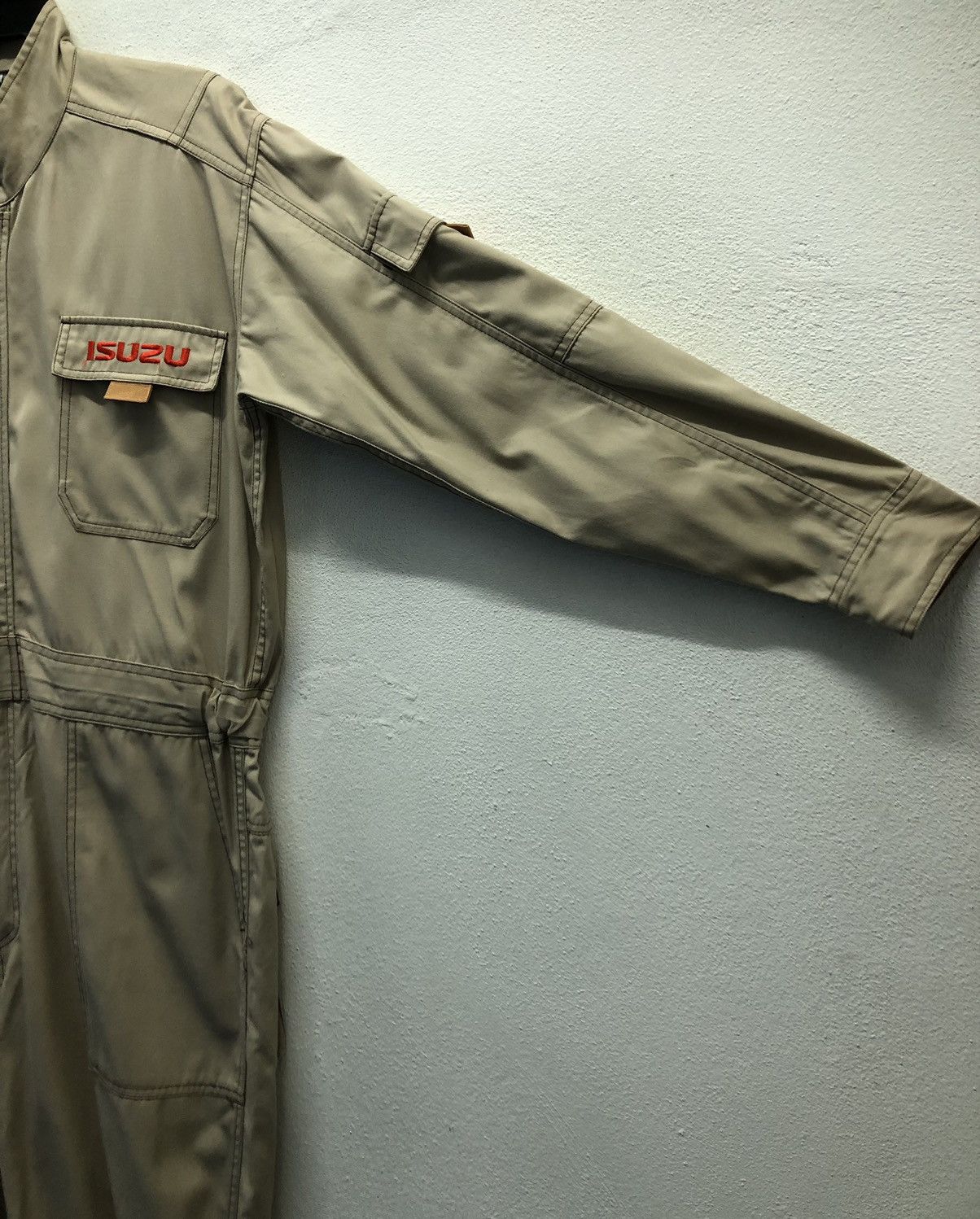 Other ISUZU Branded Khaki Work Coverall Durable Utility Jumpsuit Size US 40 / EU 56 - 3 Thumbnail