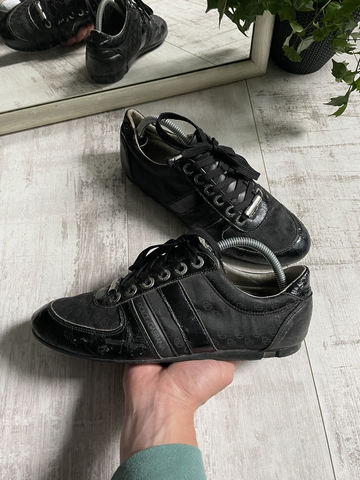 Dolce & Gabbana Vintage Dolce & Gabbana Black Leather Sneakers DG Monogram Size US 8.5 / EU 41-42 - 3 Thumbnail