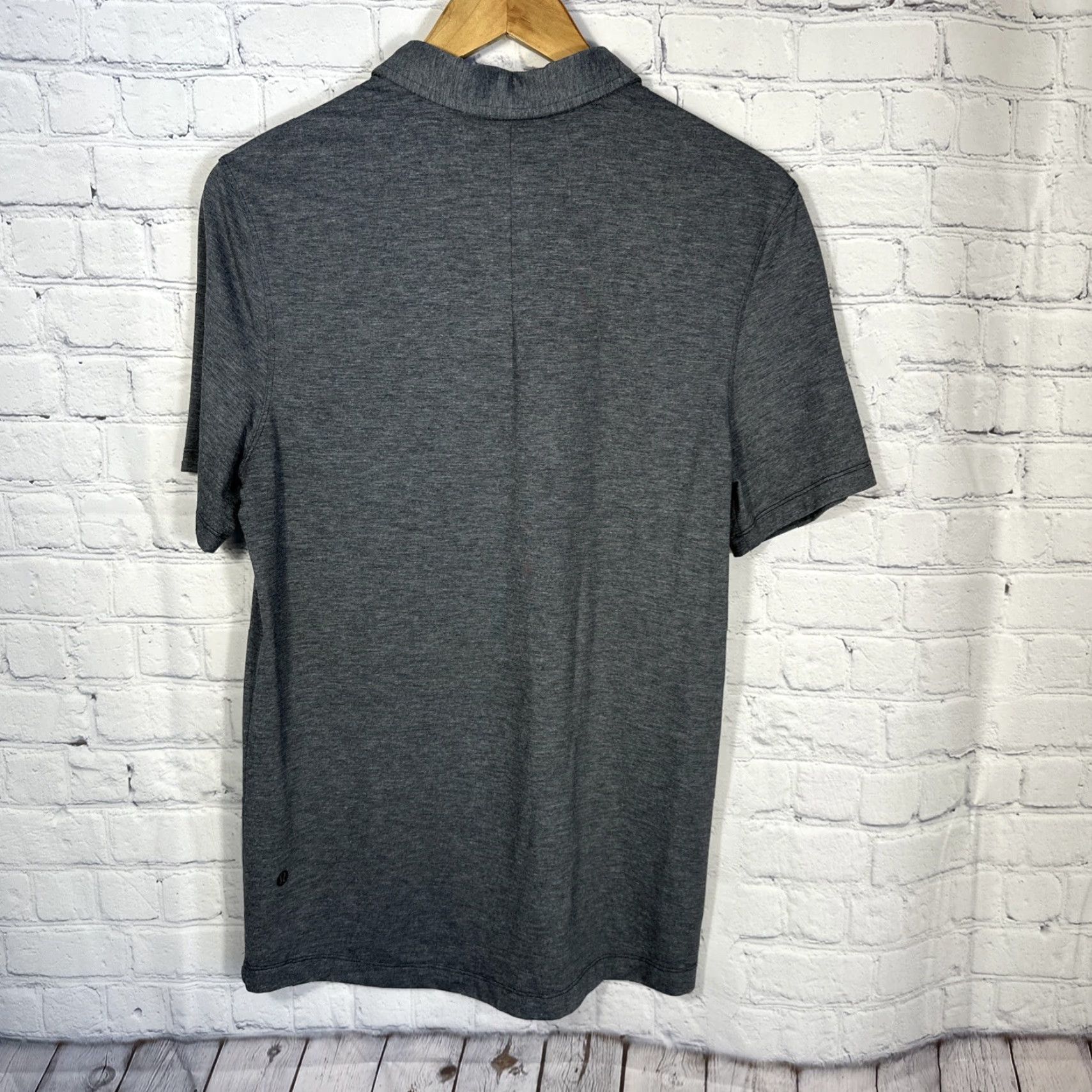Lululemon Lululemon Evolution Polo Shirt Mens S Heather Gray Performance Golf Casual Shirt Size US S / EU 44-46 / 1 - 4 Thumbnail
