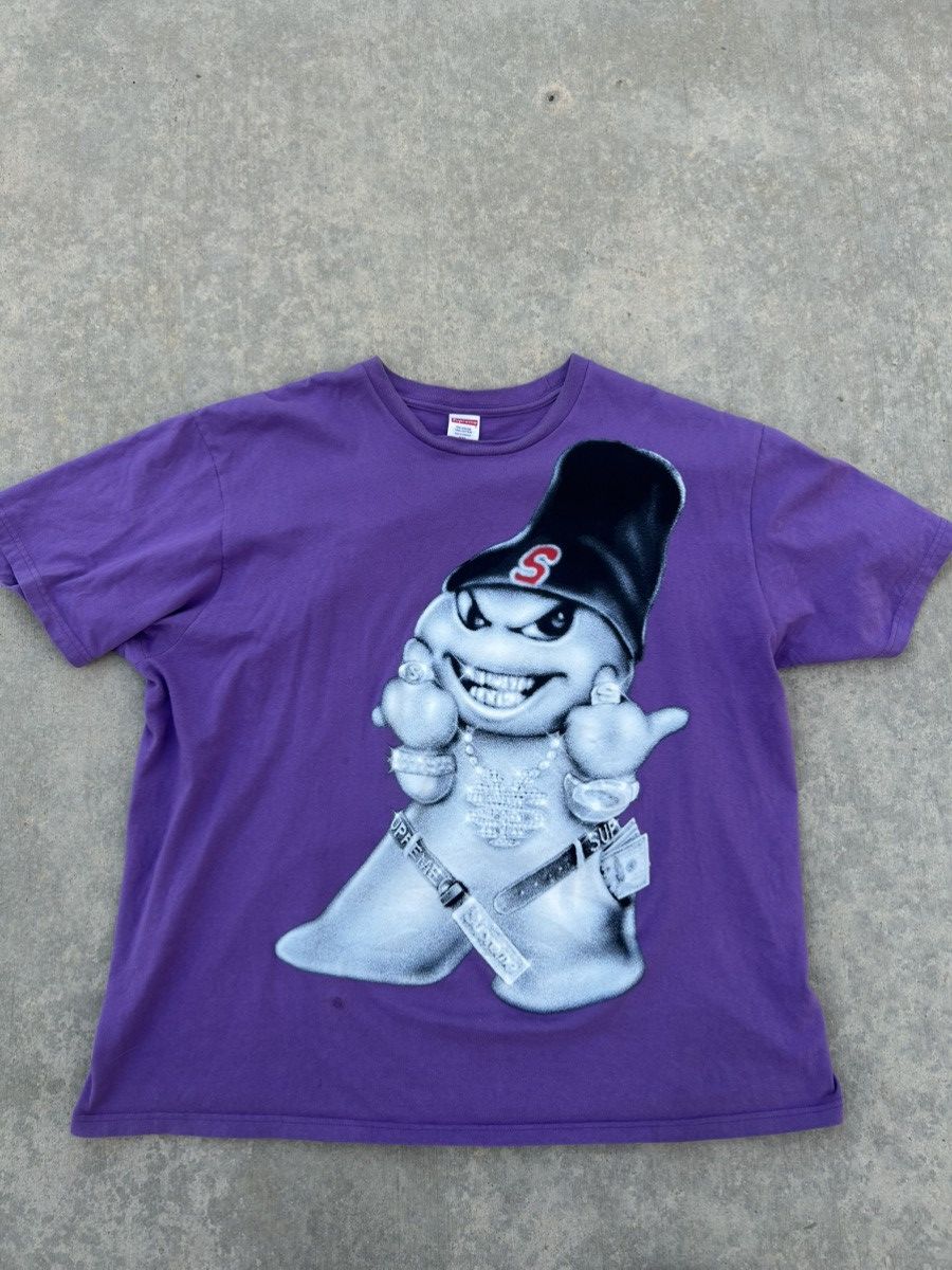 Art dealer supreme snowman shirt