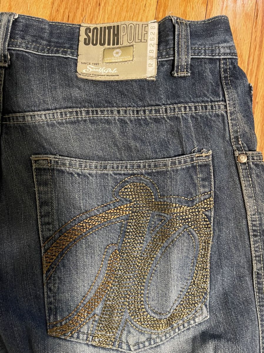 Southpole Southpole embroidered brown tab. Size US 34 / EU 50 - 5 Thumbnail