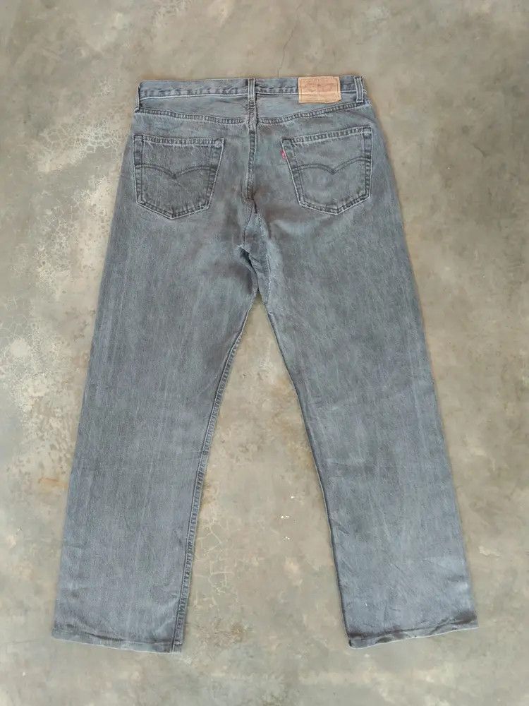Levi's 90s Vintage Levi's 501 Made In USA Straight Leg Jeans 34x29 Size US 34 / EU 50 - 2 Thumbnail