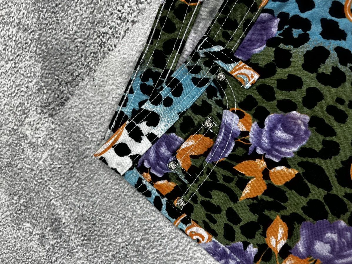 Versace Jeans Couture Gianni Versace Bold Multi-Color Leopard with Floral Print Size 28" / US 6 / IT 42 - 9 Thumbnail