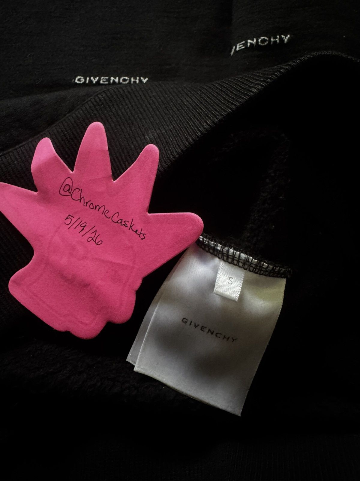 Givenchy *sold*Givenchy knit logo hoodie Size US S / EU 44-46 / 1 - 4 Thumbnail