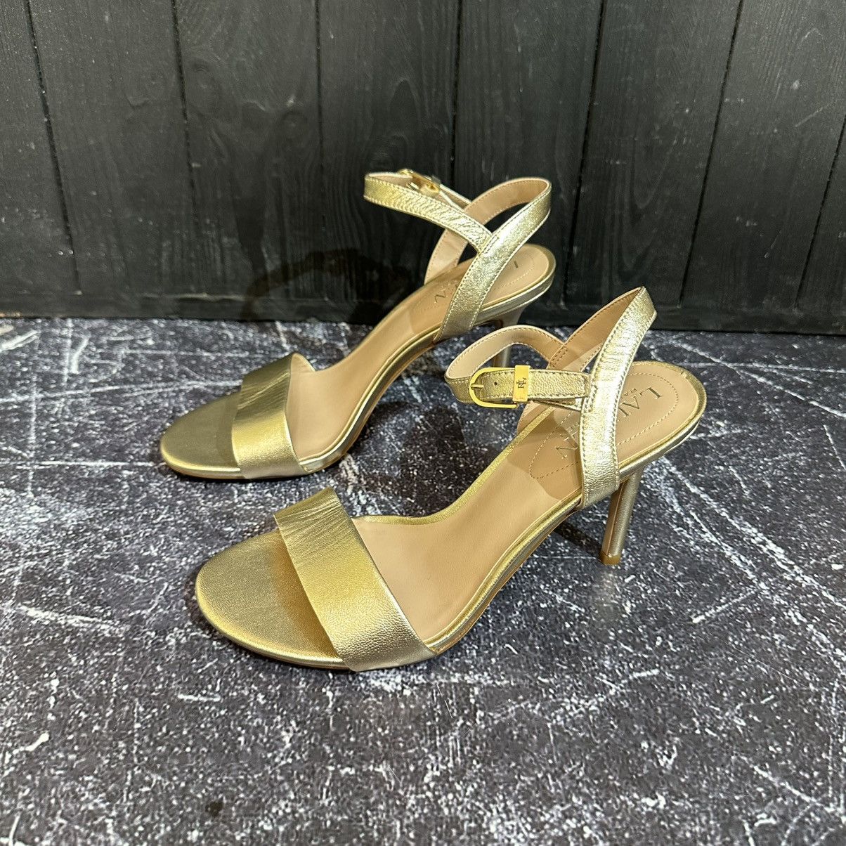 Lauren Ralph Lauren Lauren Ralph Lauren Women’s Gold Heels 6.5 US 37 EU Size US 7 / IT 37 - 3 Thumbnail