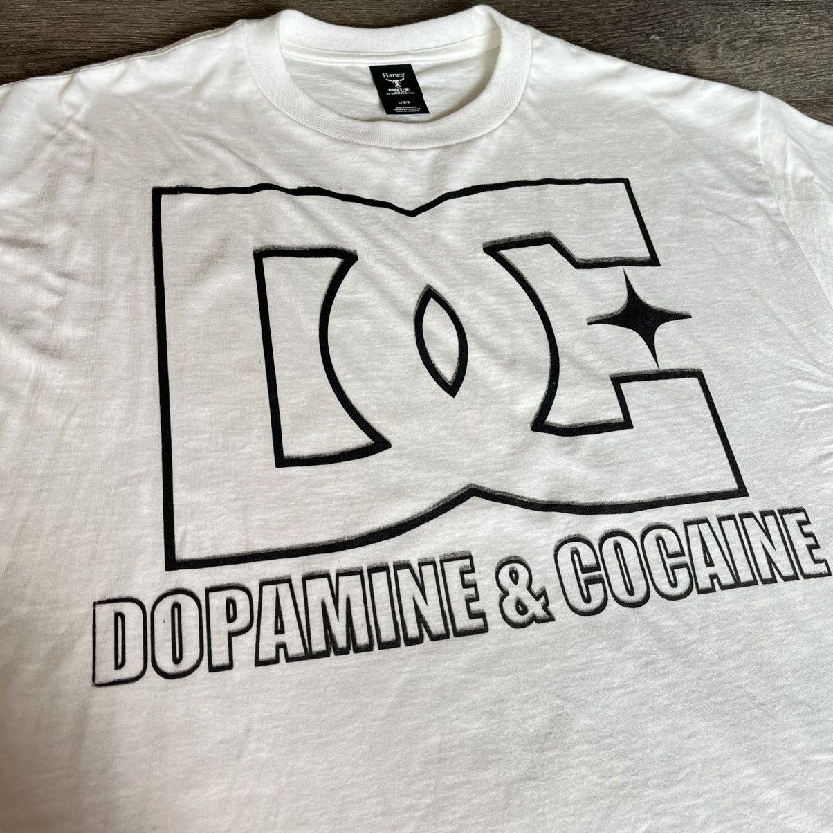 DC DC Shoes Dopamine and Cocaine Parody Humor Graphic Logo Tee Size US L / EU 52-54 / 3 - 2 Thumbnail