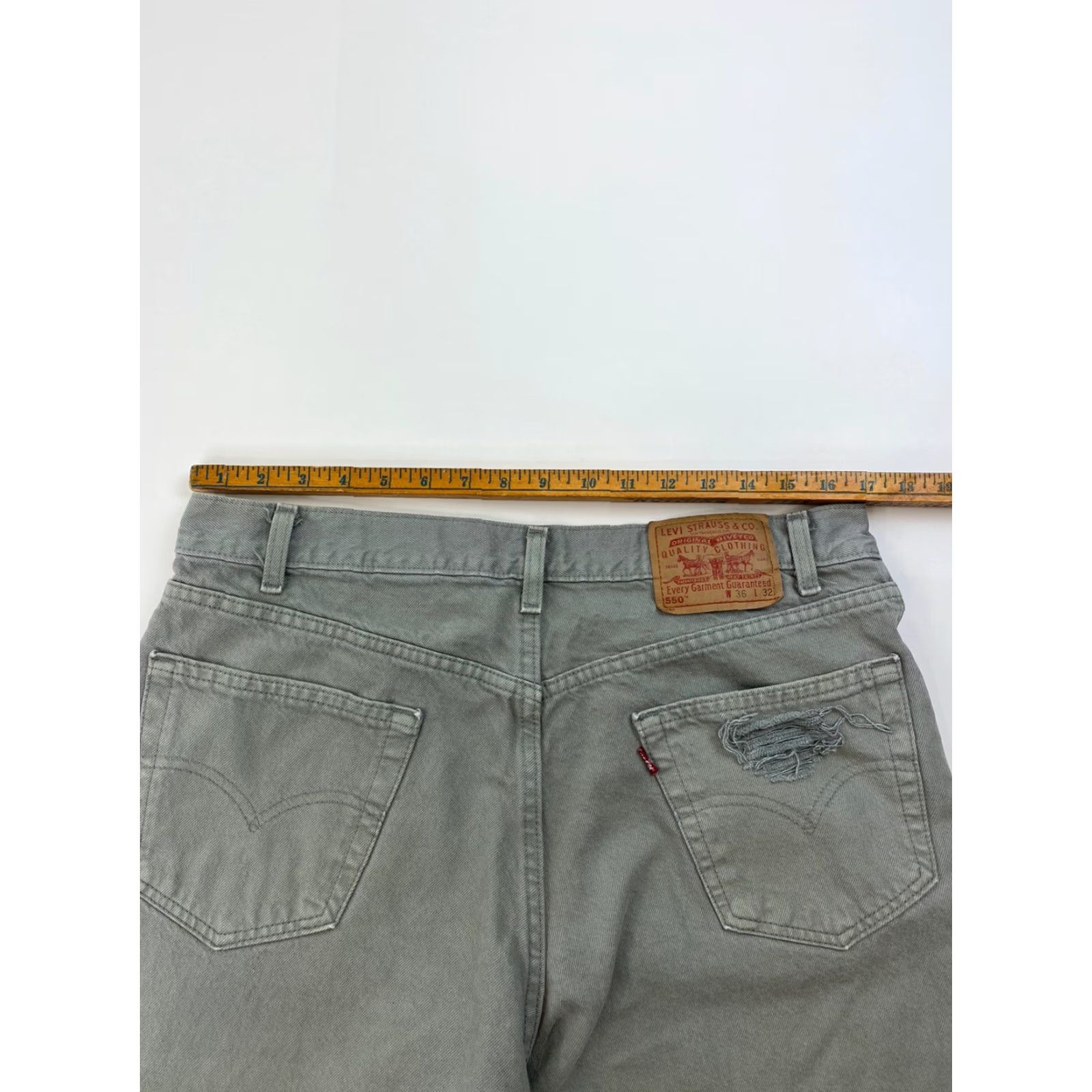 Levi's VINTAGE Levi’s 505 Jeans Mens 34x30 Tagged 36x32 Green Distressed Denim USA Zip Closure 505 Jeans Mens Green USA Vintage Distressed 34x30 Size US 34 / EU 50 - 8 Thumbnail