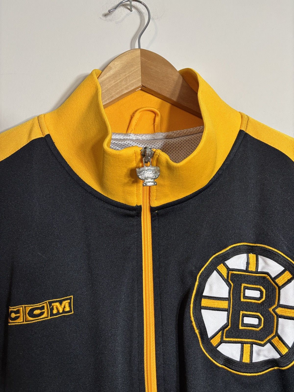 Ccm NHL Boston Bruins CCM Pro Ok'd Stanley Cup Champions Jacket Size US XL / EU 56 / 4 - 2 Thumbnail