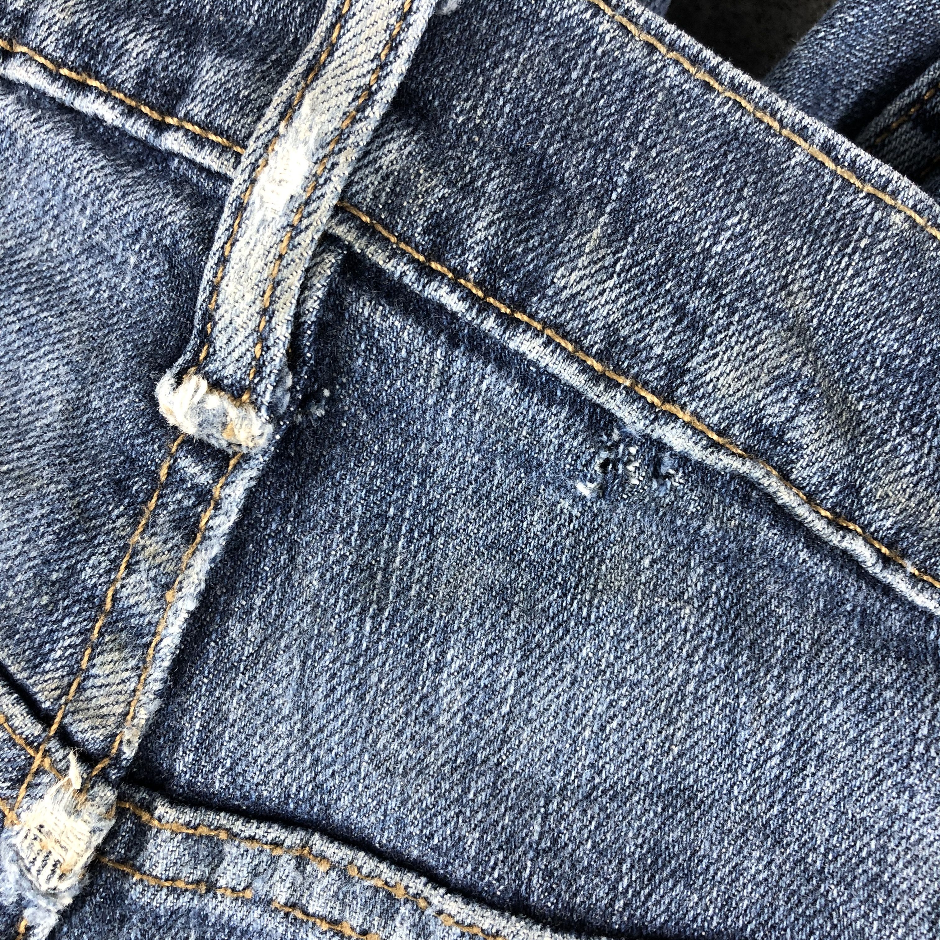 Levi's Vintage Blue Wash Levis 514 Jeans-J2308 Size US 35 - 10 Thumbnail