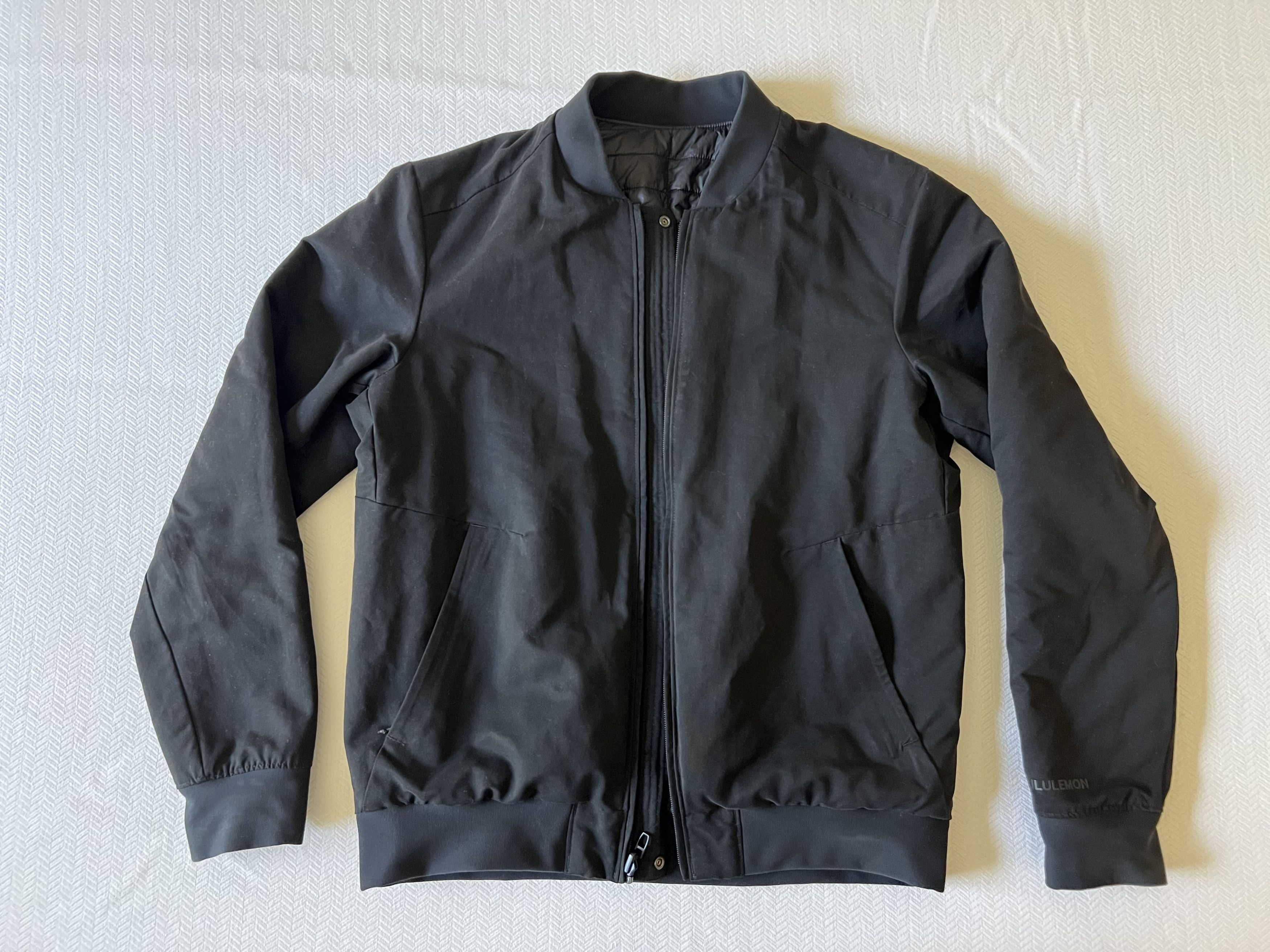 Lululemon Lululemon Switch Over Bomber Reversible - Black/Small Size US S / EU 44-46 / 1 - 1 Thumbnail
